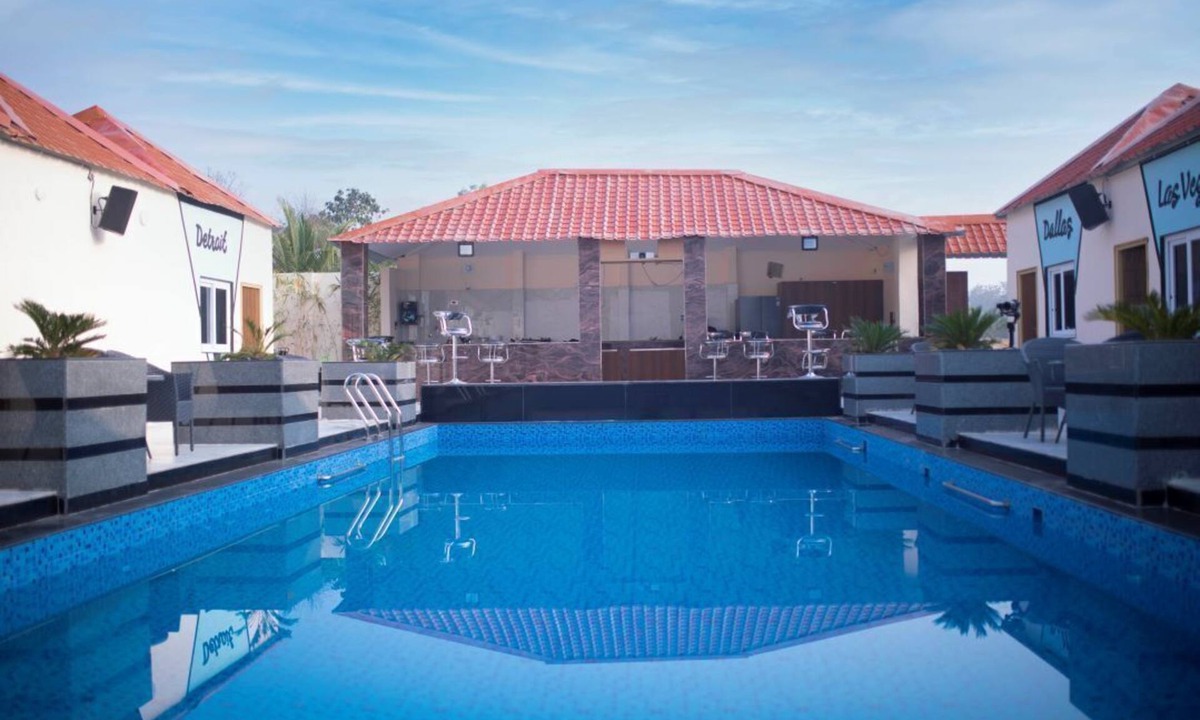 Bhongir House | Farmhouse and Partylawn