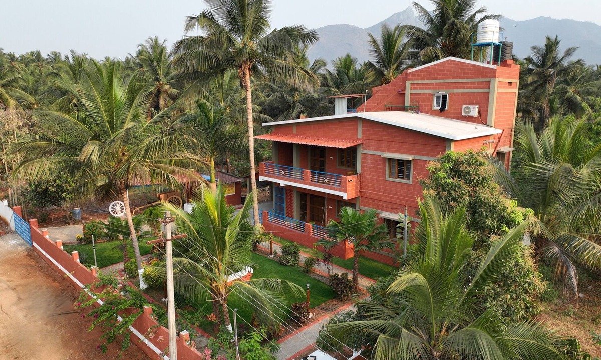 Coimbatore House | Farmstay in Coimbatore near Isha Yoga Center