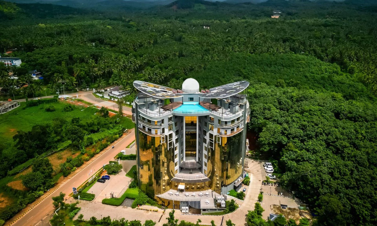 Lakkidi Hotel | Fezinn Hotel