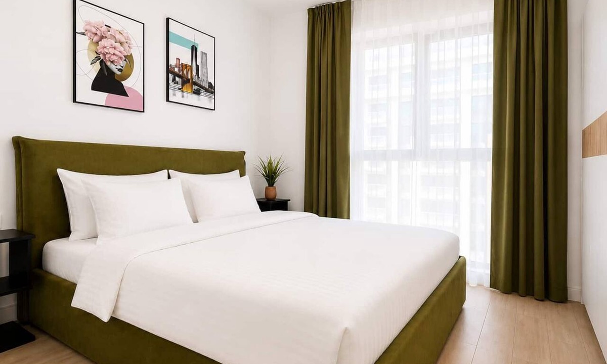 Oradea Apartment | Flat Olive Hill in Oradea with Private Parking Fast WiFi Self Check-in AC