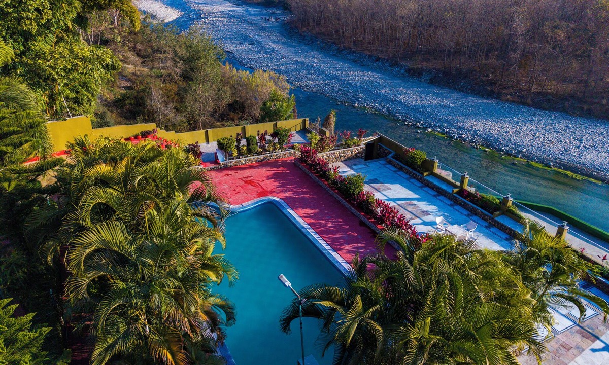 Dhikuli Hotel | Flying Sparrow Riverside Resort