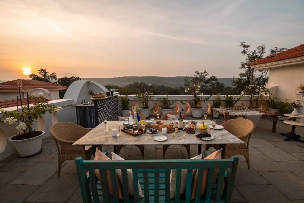 Assagao Villa | Fonteira Villa E by Lohono Stays