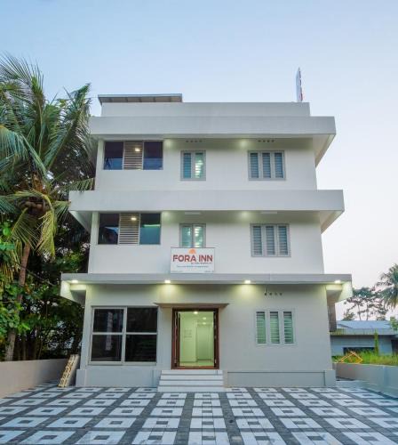 Maradu Hotel | FORA Inn