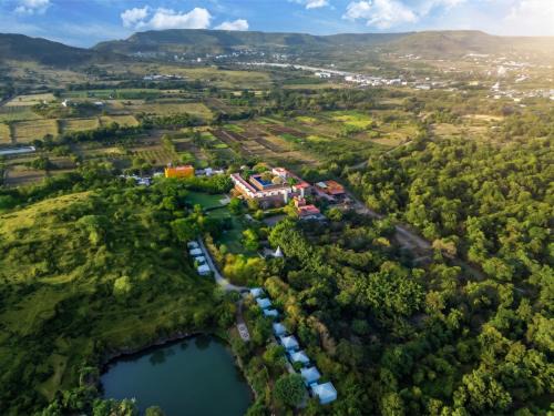 Jadhavwadi Resort | Fort JadhavGADH -A GADH Heritage Hotel