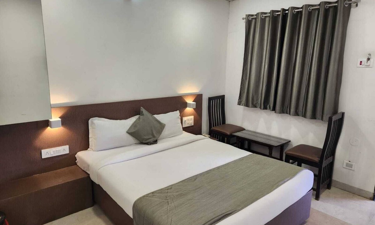 Maliwada Hotel | Fort View Resort