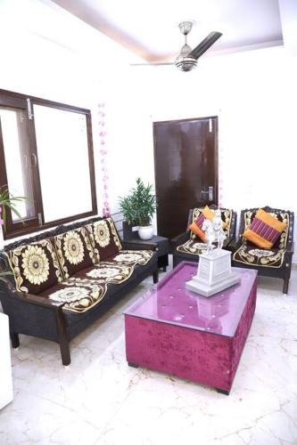 Saket Apartment | Fortune Home Service Apartment 1Bhk,L-36B,Saket