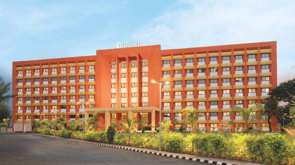 Rajpipla Hotel | Fortune Statue Of Unity, Ekta Nagar - Member ITC Hotels' Group