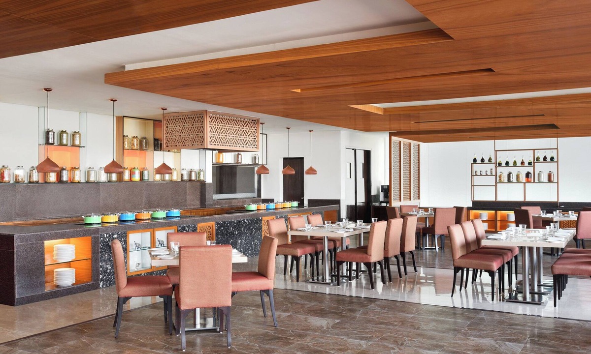 Tonk Road Hotel | Four Points by Sheraton Jaipur, City Square