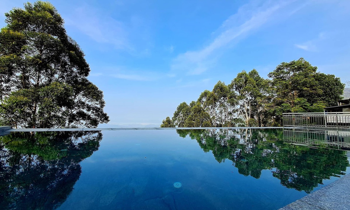 Devikolam Hotel | Fragrant Nature Munnar - A Classified Hotel