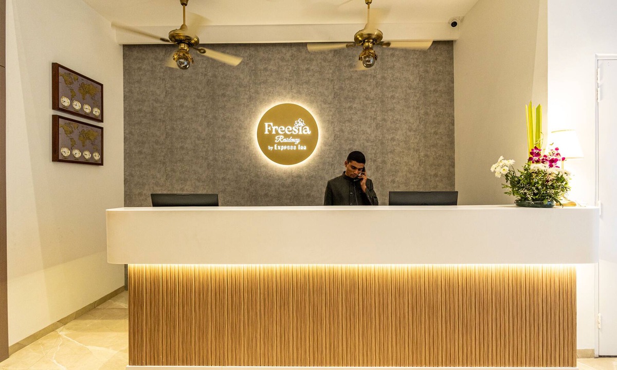 Ghansoli Hotel | Freesia Residency By Express Inn - Navi Mumbai