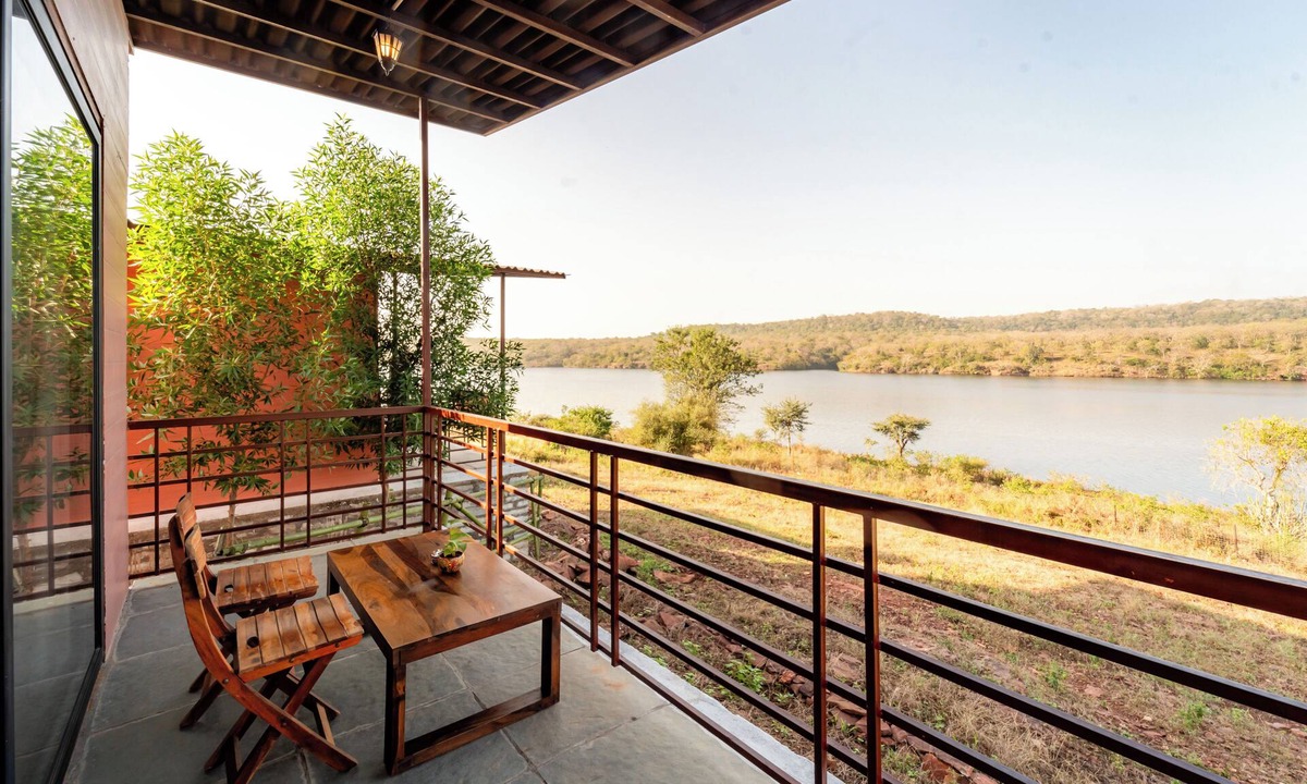 Manasa Hotel | Gandhisagar Forest Retreat