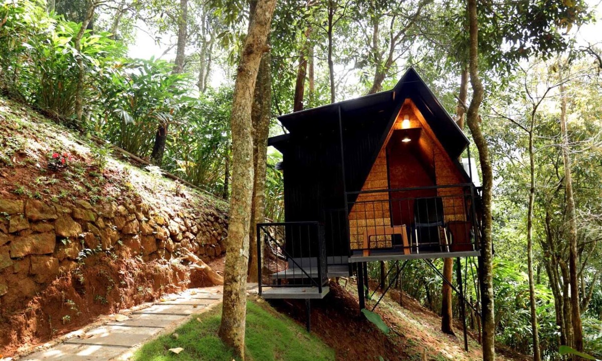 Nullatanni Hotel | Garden of eden-Thottam
