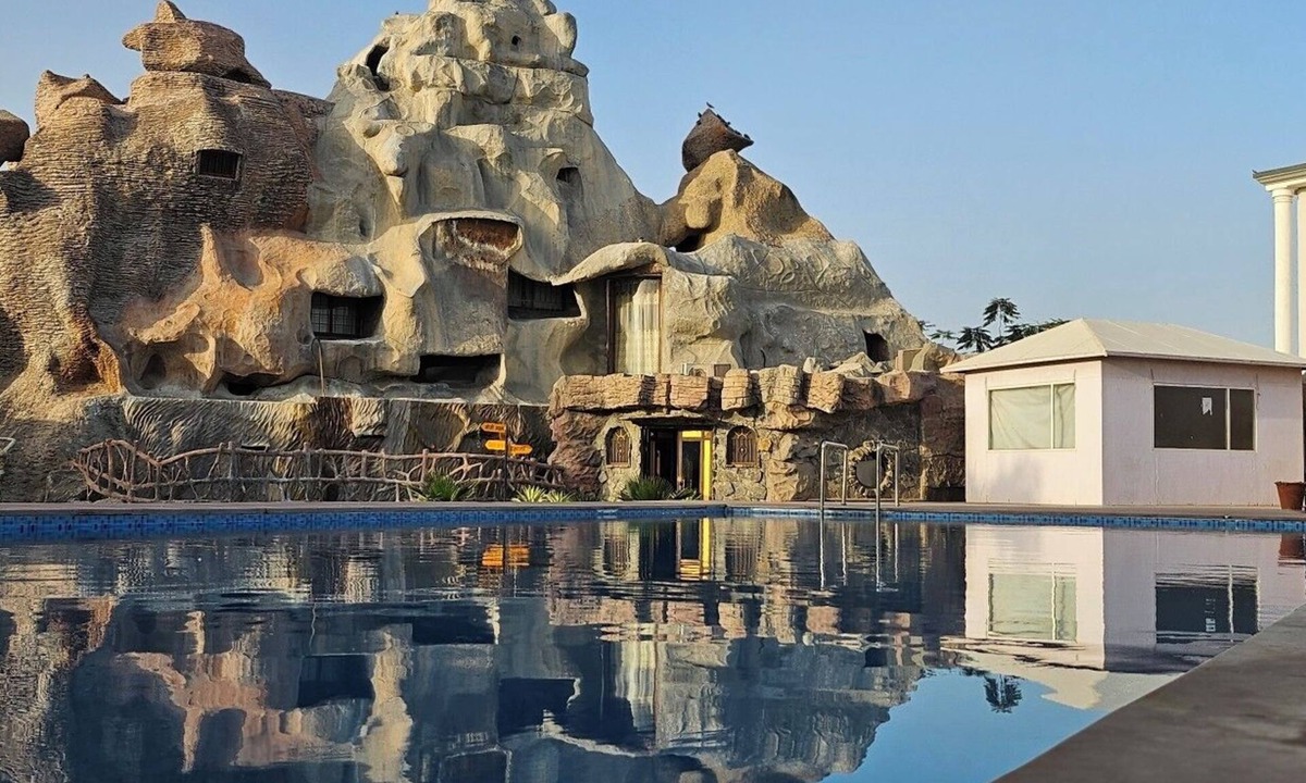 Nimaaj Hotel | Garh Girvar A TJS Unit