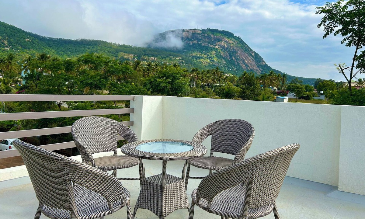 Nandi Hills Villa | Glenville Holiday Villa - Nandi Hills