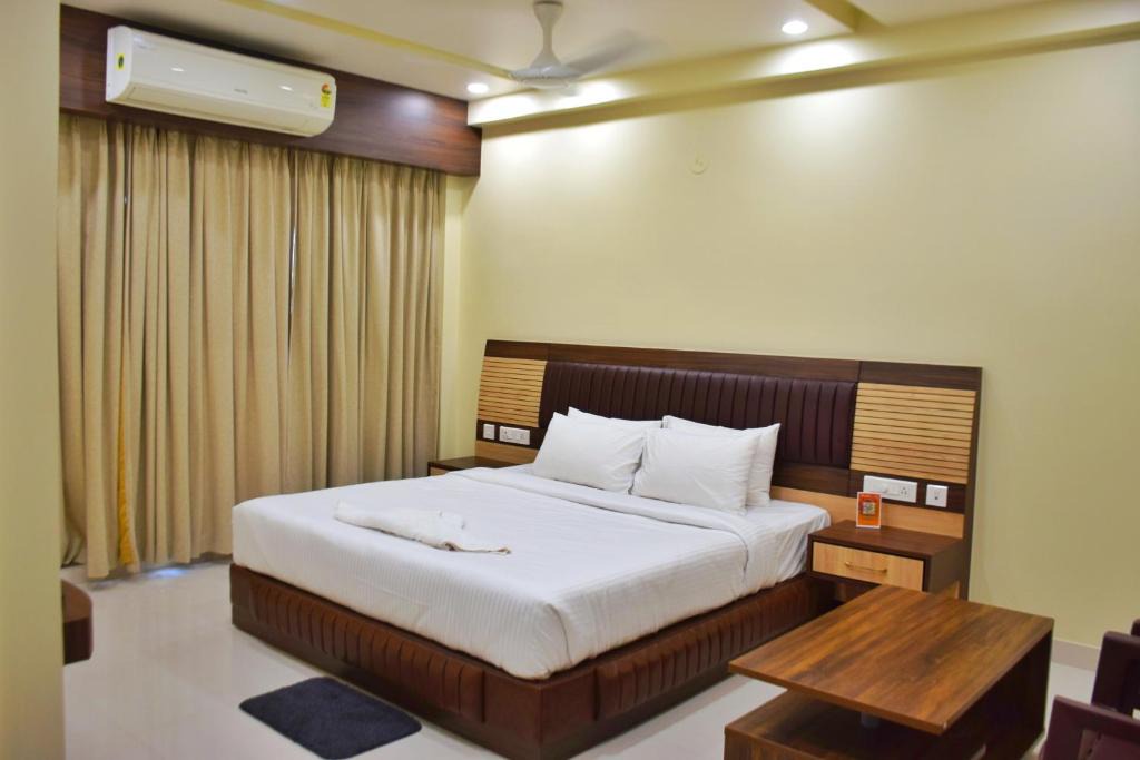 Malda Hotel | GOLDEN GLEAM RESORTS
