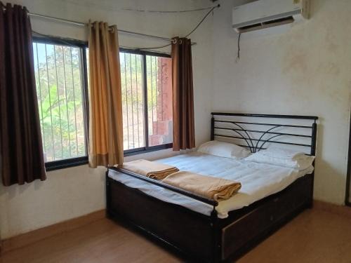 Mhsala House | Golden Oriole Homestay