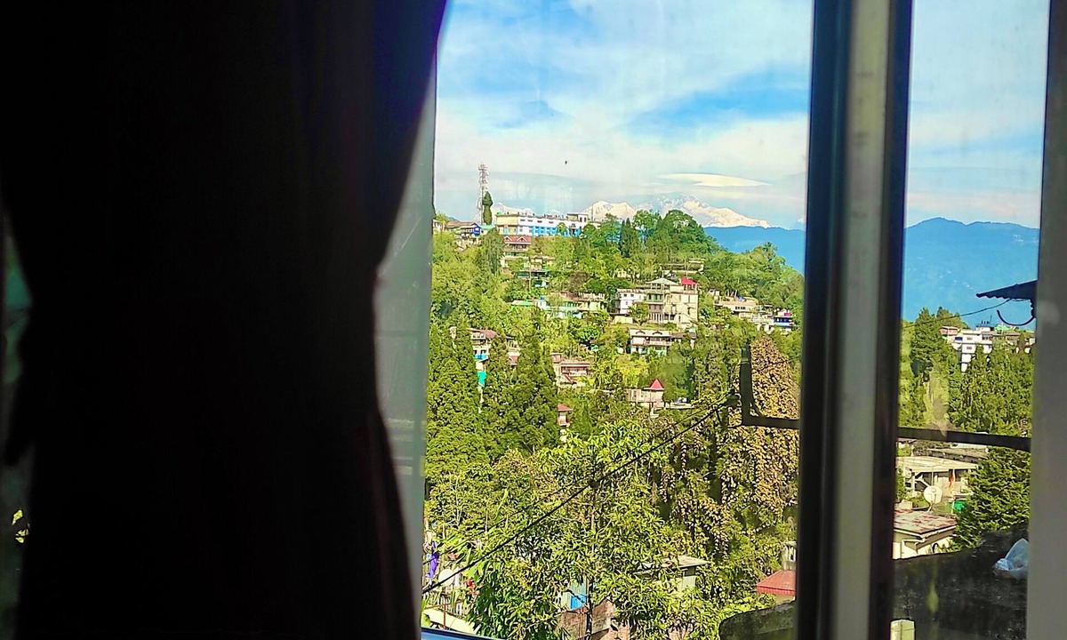 Mirik Resort | Golden Sunview Homesay
