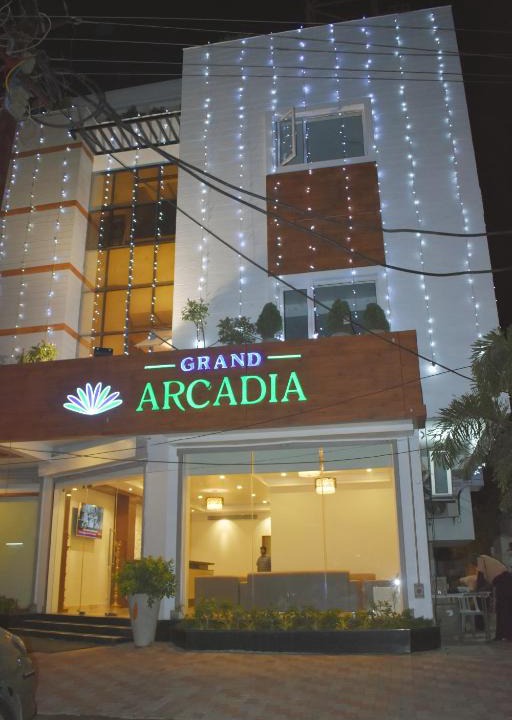 Srirangam Hotel | Grand Arcadia