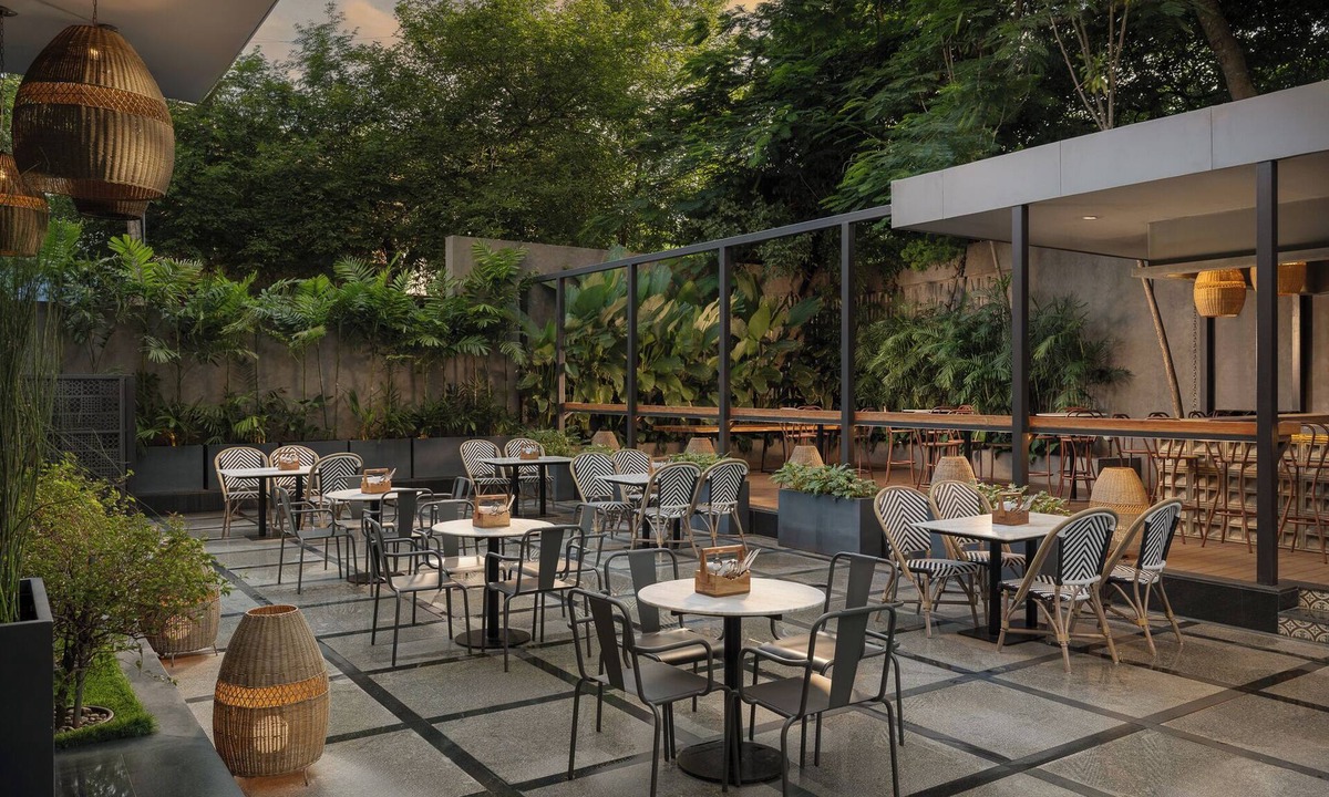 Koramangala Hotel | Grand Mercure Bangalore