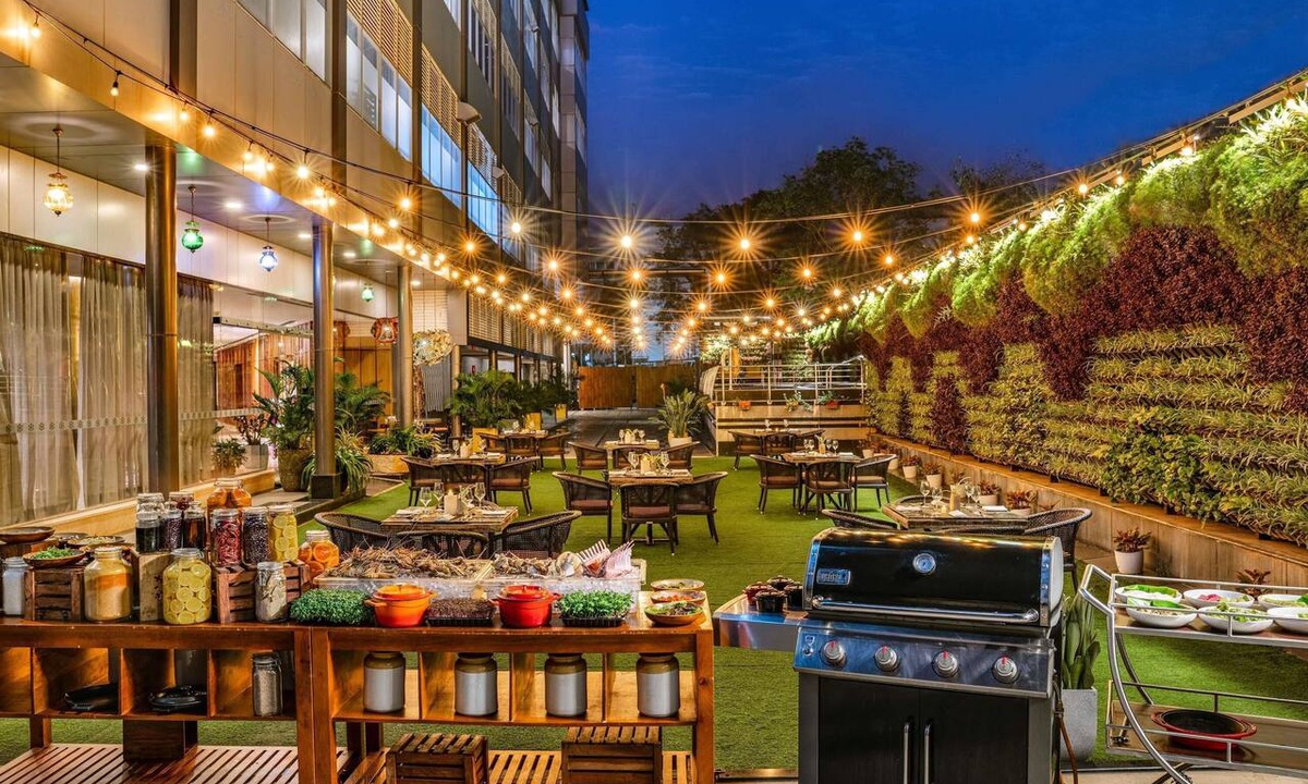 Agara Hotel | Grand Mercure Bengaluru at Gopalan Mall- An Accor Hotels Brand
