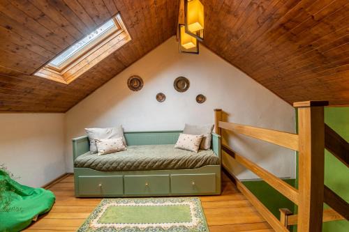 Sacele House | Grandma’s Cottage