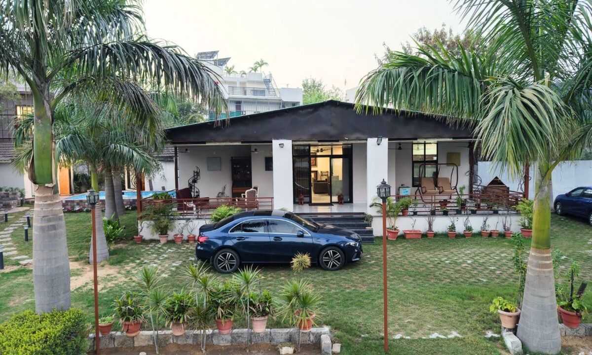 Jaipur House | Green Palm Estate Elegant 5BR Farm Stay in the Heart of Jaipur with Garden&Pool