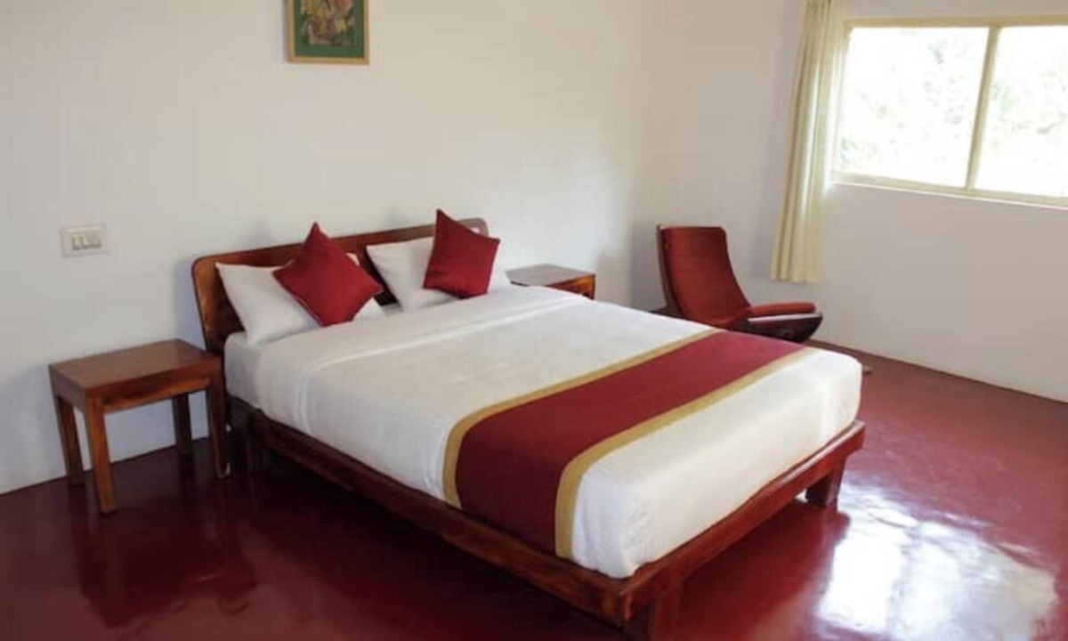 Chikkamagaluru Apartment | Guddadamane Homestay Estate View Room