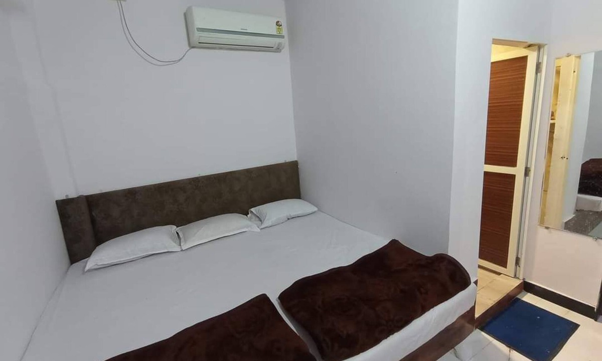 Ujjain House | Guest house is available near mahakal lok