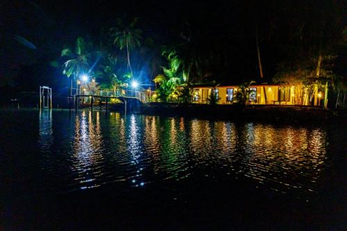 Tonse West House | Hangout Resort