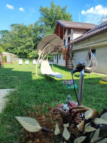 Calimanesti House | Happy Home
