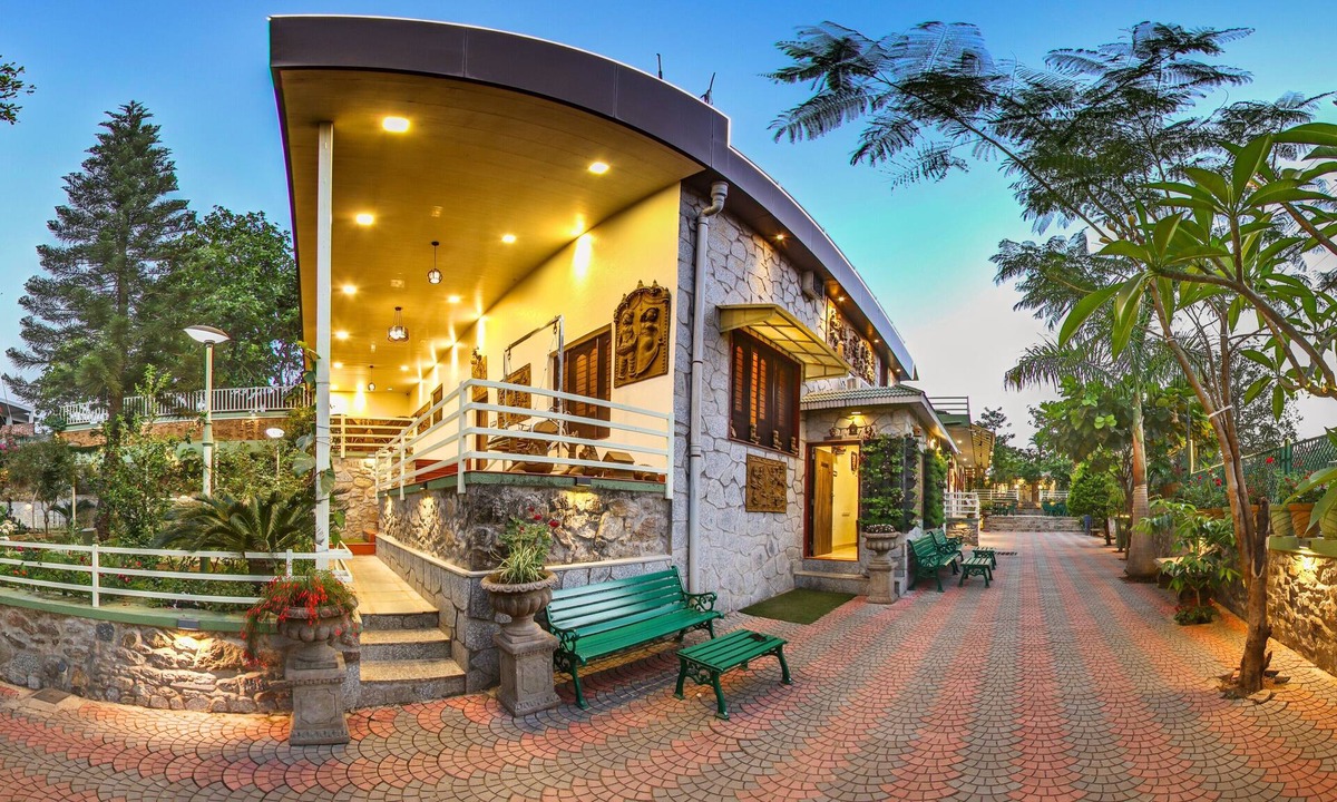 Mount Abu Hotel | Hari Niwas - A Boutique Garden Resort Mount Abu