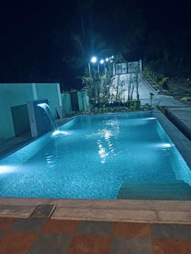 Krishna Karanai House | hariholidaysvilla