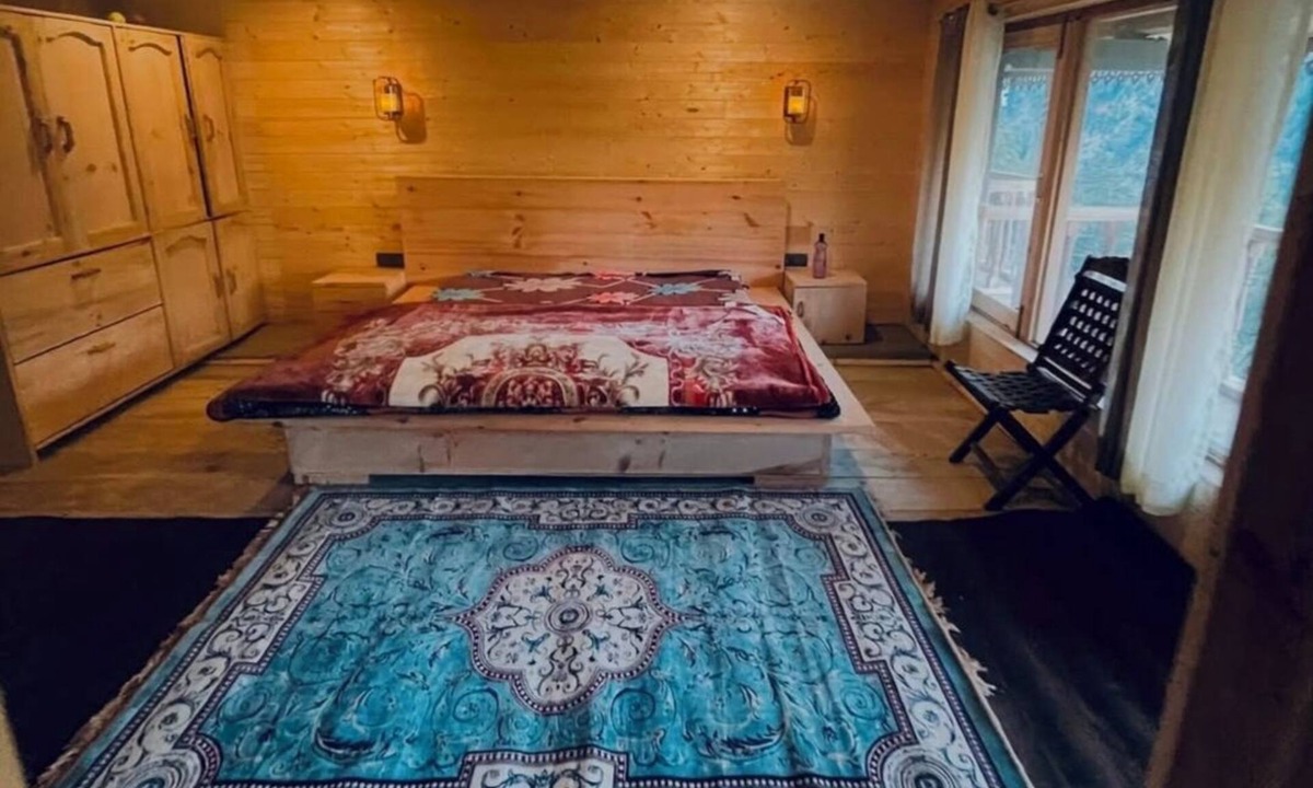 Bhatwari Ski Chalet | ' Harshil Heritage Homestay ' serenity con blissfullness and adventure