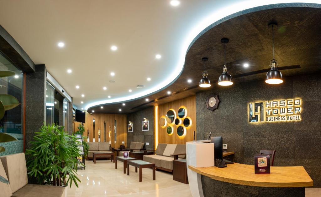 Palakkad Hotel | Hasco Tower Business Hotel Stay close to Palakkad junction railway station