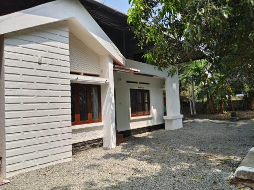 Kottayam House | Heritage Town House by i Club