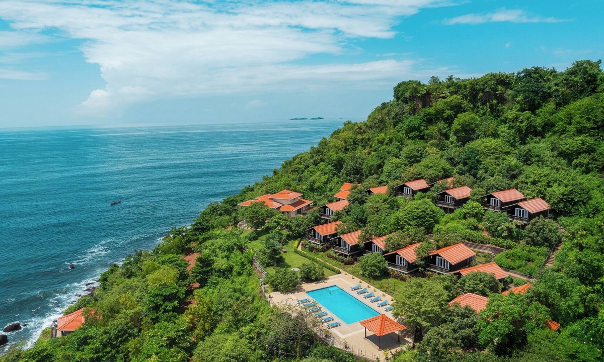 Devbag Hotel | Highland Sarovar Portico Sindhudurg