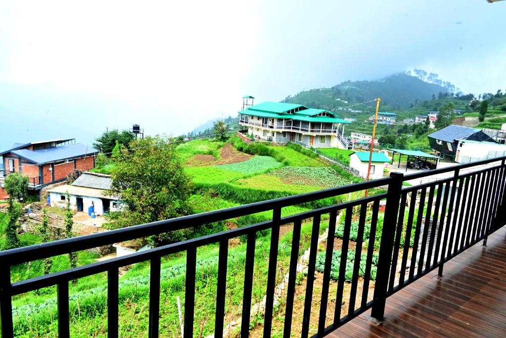Tehri Range House | Hill Veda Homestay