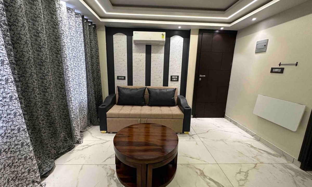 Tapovan Apartment | Himalayan Hideaway: 1 BHK Luxury Apartment