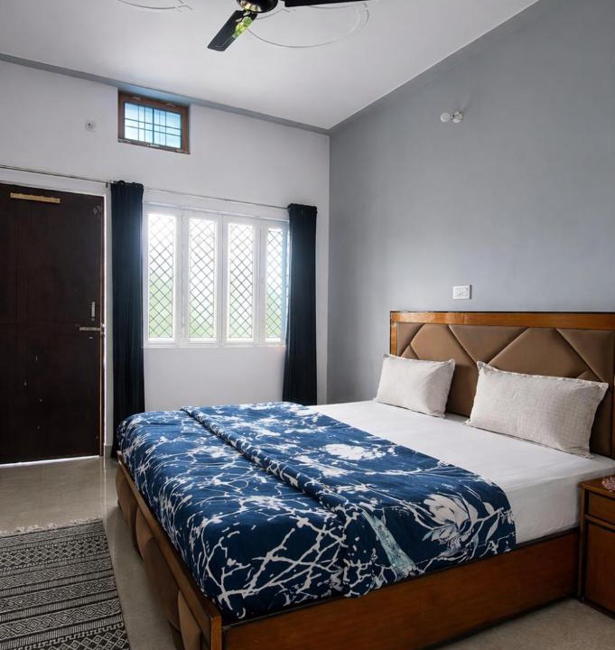 Chopta Hostel | Himalayan Nest Chopta