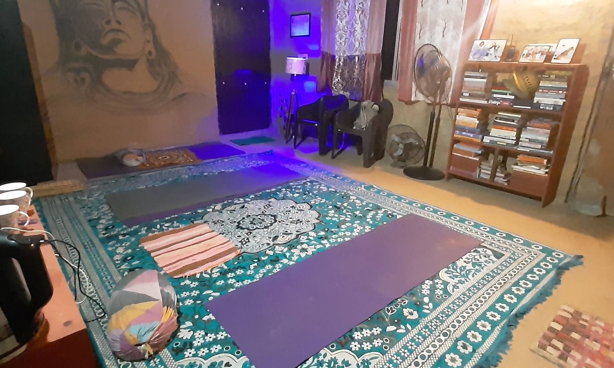 Geeta Nagar House | Himalayan Tribe: one home/one resident