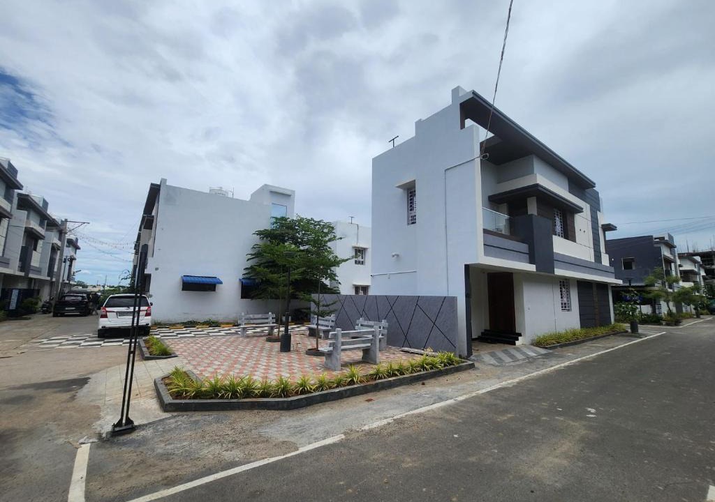 Madurai House | Holiday Home Madurai - Duplex Villa Umachikulam