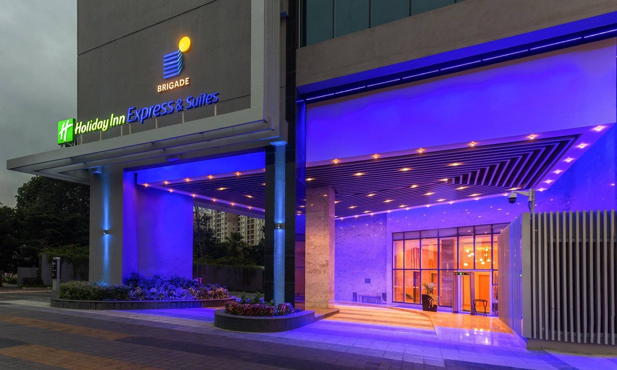 Hoskote Hotel | Holiday Inn Express & Suites Bengaluru Old Madras Road by IHG