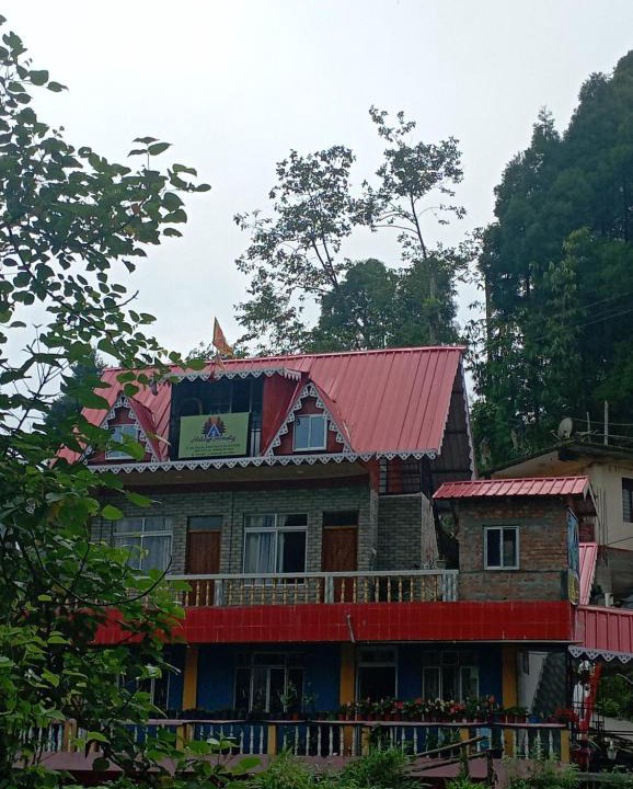 Mirik House | HOLIDAYS HOMESTAY