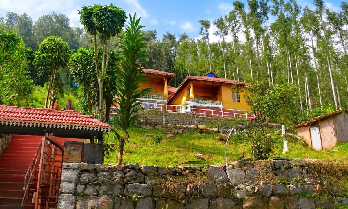 Yercaud Villa | Holidayz by Stayz Royale Yercaud