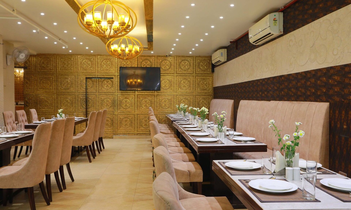 Azadpur Hotel | Hotel 16 , Delhi