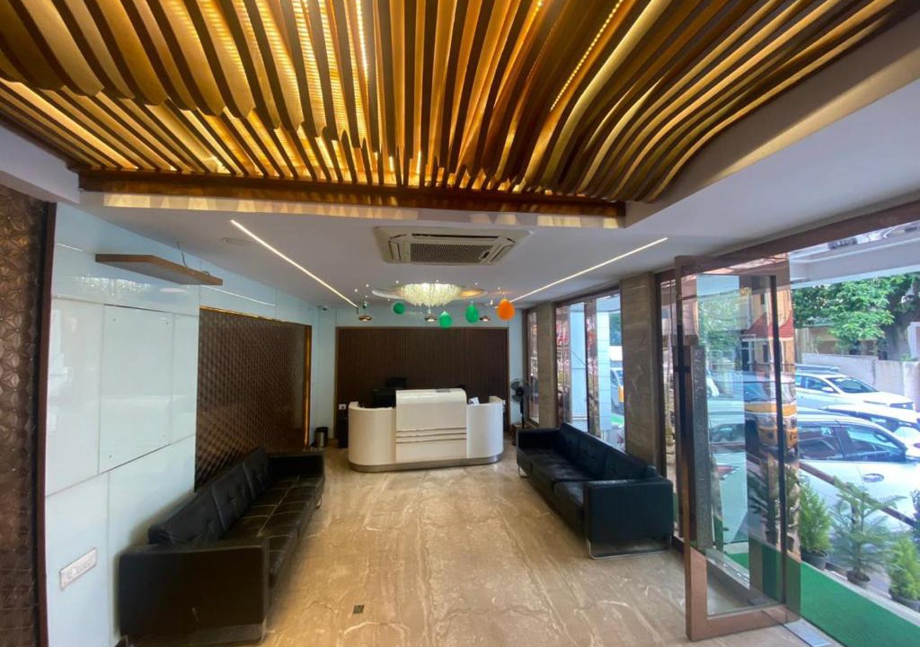 Gandhi Nagar Hotel | HOTEL A M GARDEN