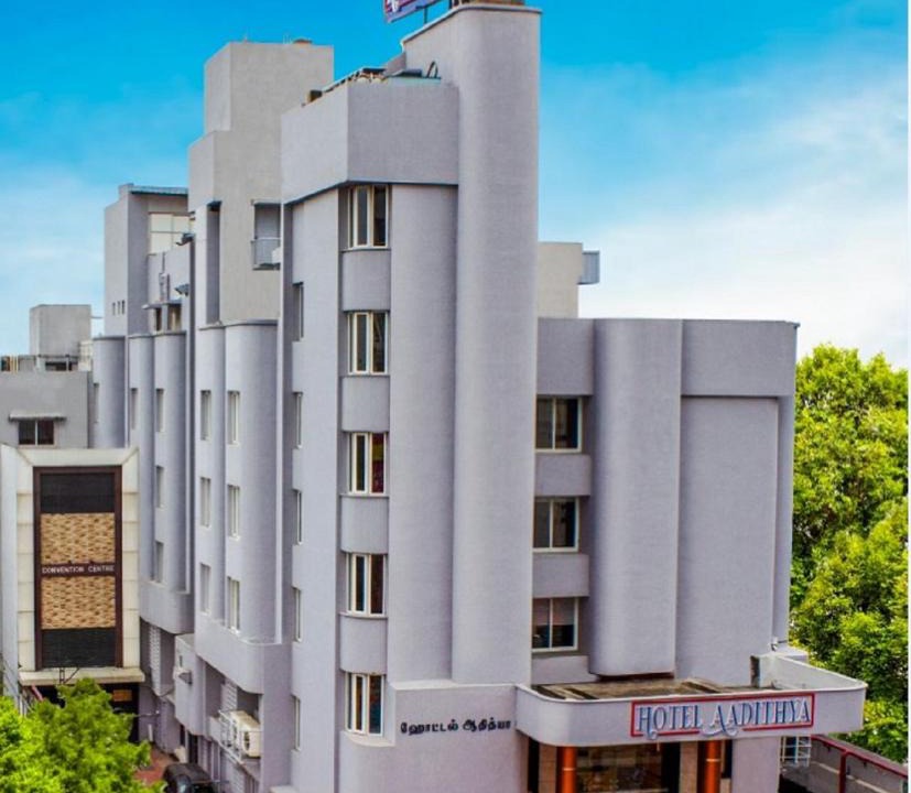 Vadapalani Hotel | Hotel Aadithya
