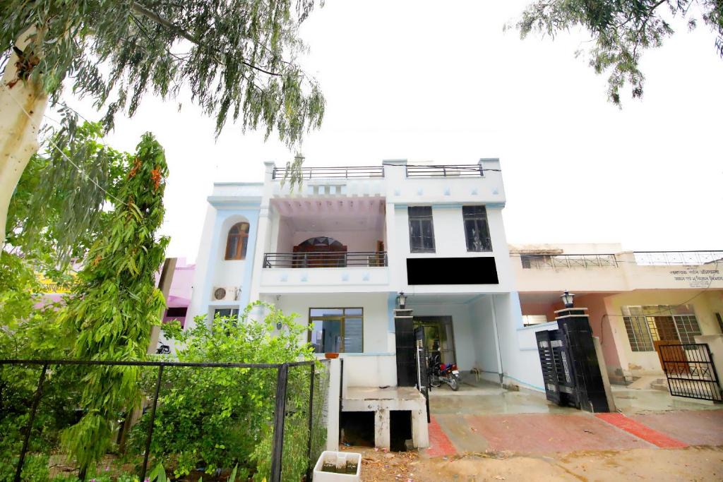 Dausa Hotel | Hotel Aanchal
