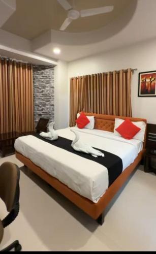 Jabalpur Hotel | Hotel aashirwad inn