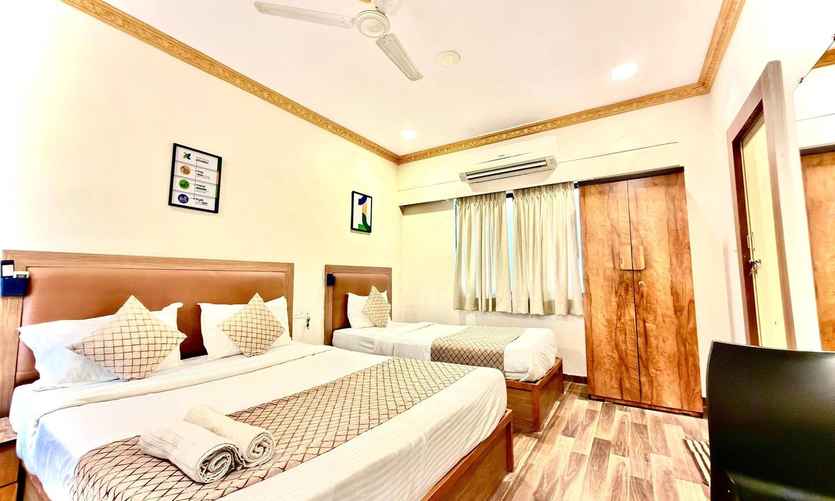 Ahmedabad Hotel | Hotel ABC - Satellite Prahladnagar